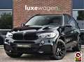 BMW X5 xDrive30d M-Sport Pano Comf-zetel Trekh 145dkm! Zwart - thumbnail 1