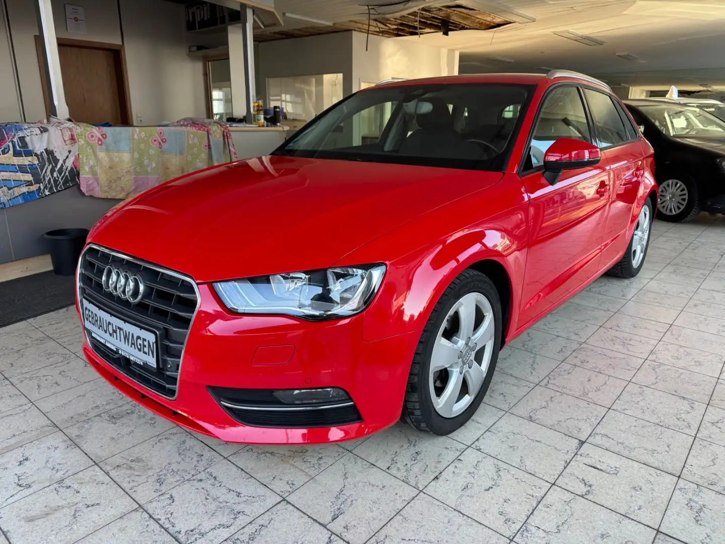 Audi A3 Sportback 2.0TDI S-tronic*ACC*NAVI*PDC V.u.H Rot - 1