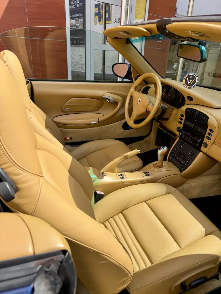 Porsche 996 Carrera 4 Cabriolet, foto 6