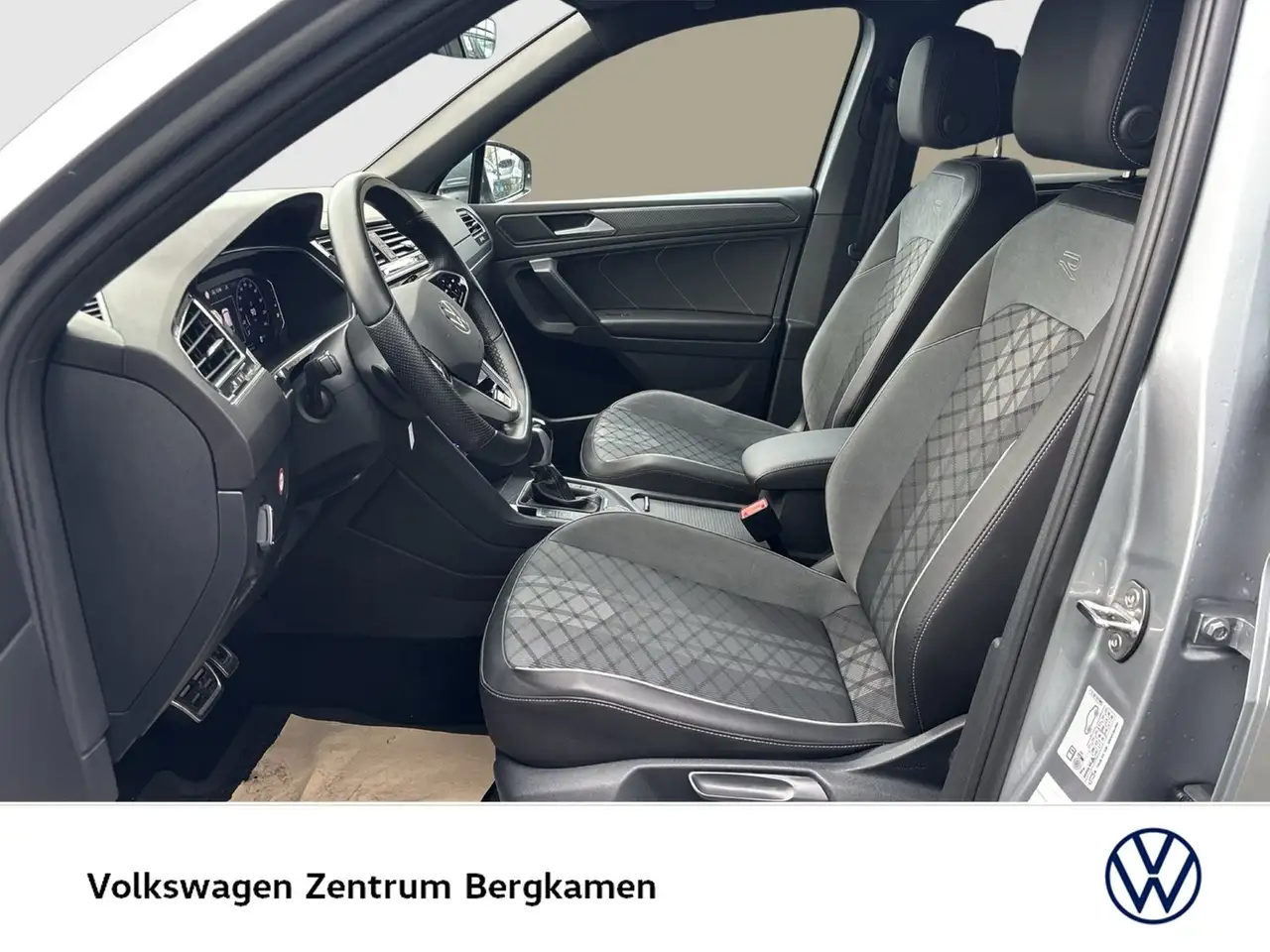 Volkswagen Tiguan Allspace 2.0 R-LINE 4X4 360°CAM ACC LM19 9