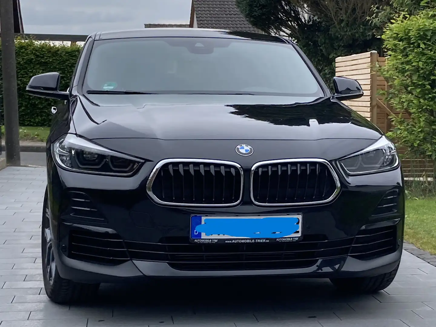 BMW X2 X2 sDrive18i Adv.Plus Garantie, AHK, LED Schwarz - 2