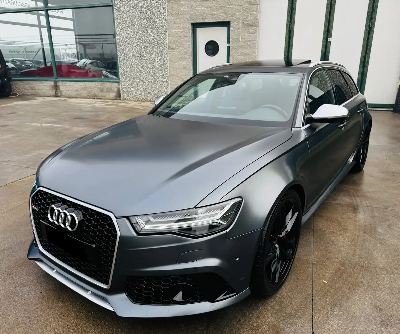 Audi RS6 RS6 Avant Exclusive 4.0 tfsi quattro tiptronic Grau - 1