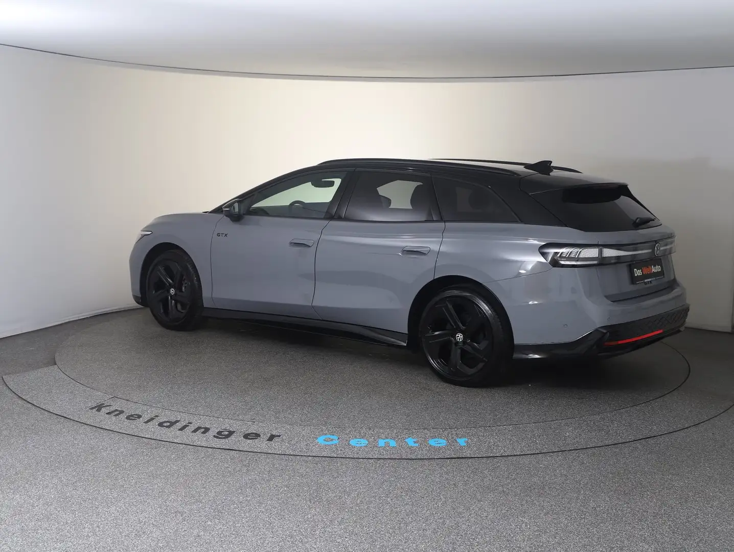 Volkswagen ID.7 Tourer GTX 4MOTION 250 kW Business Grau - 2