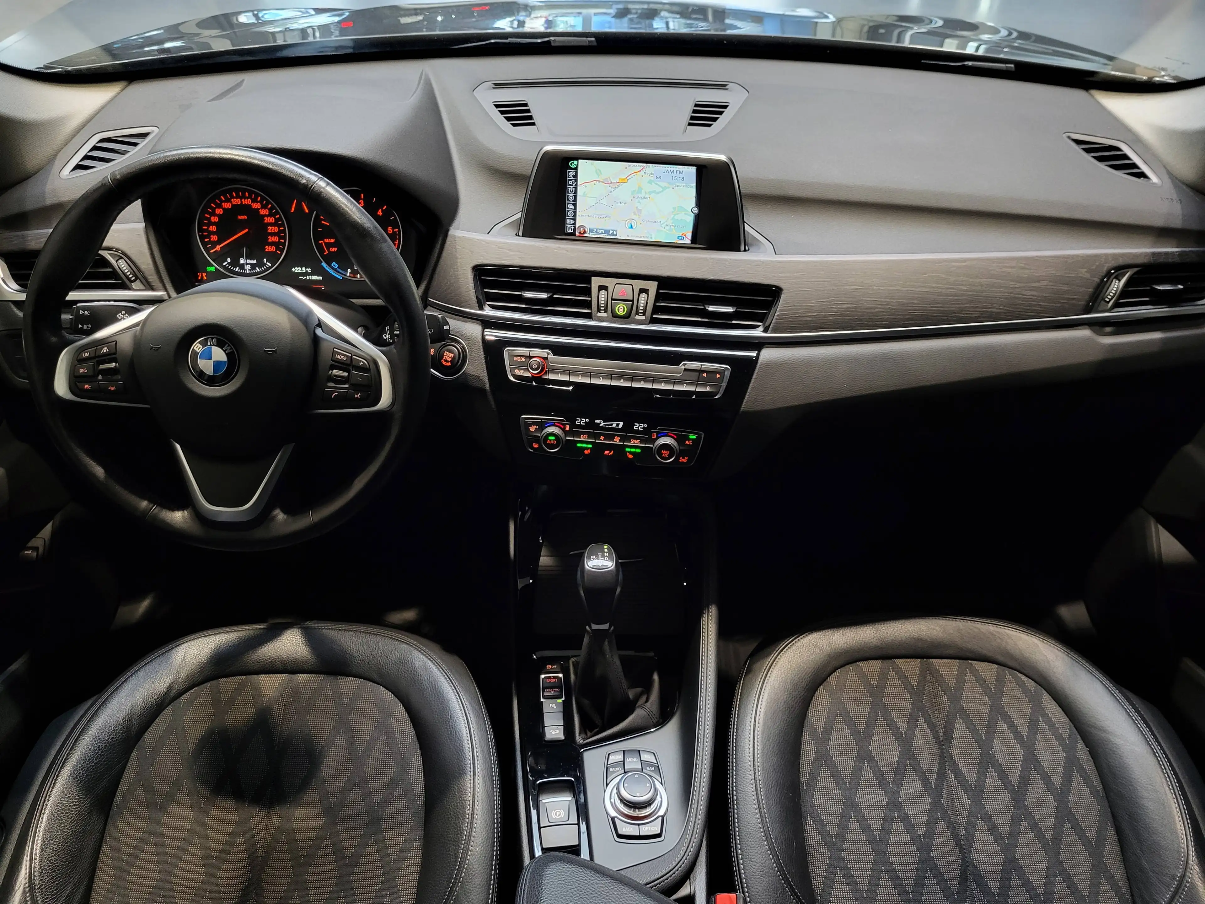 BMW X1 20d xDrive *xLine| Navi| Kamera| LED* — photo 9