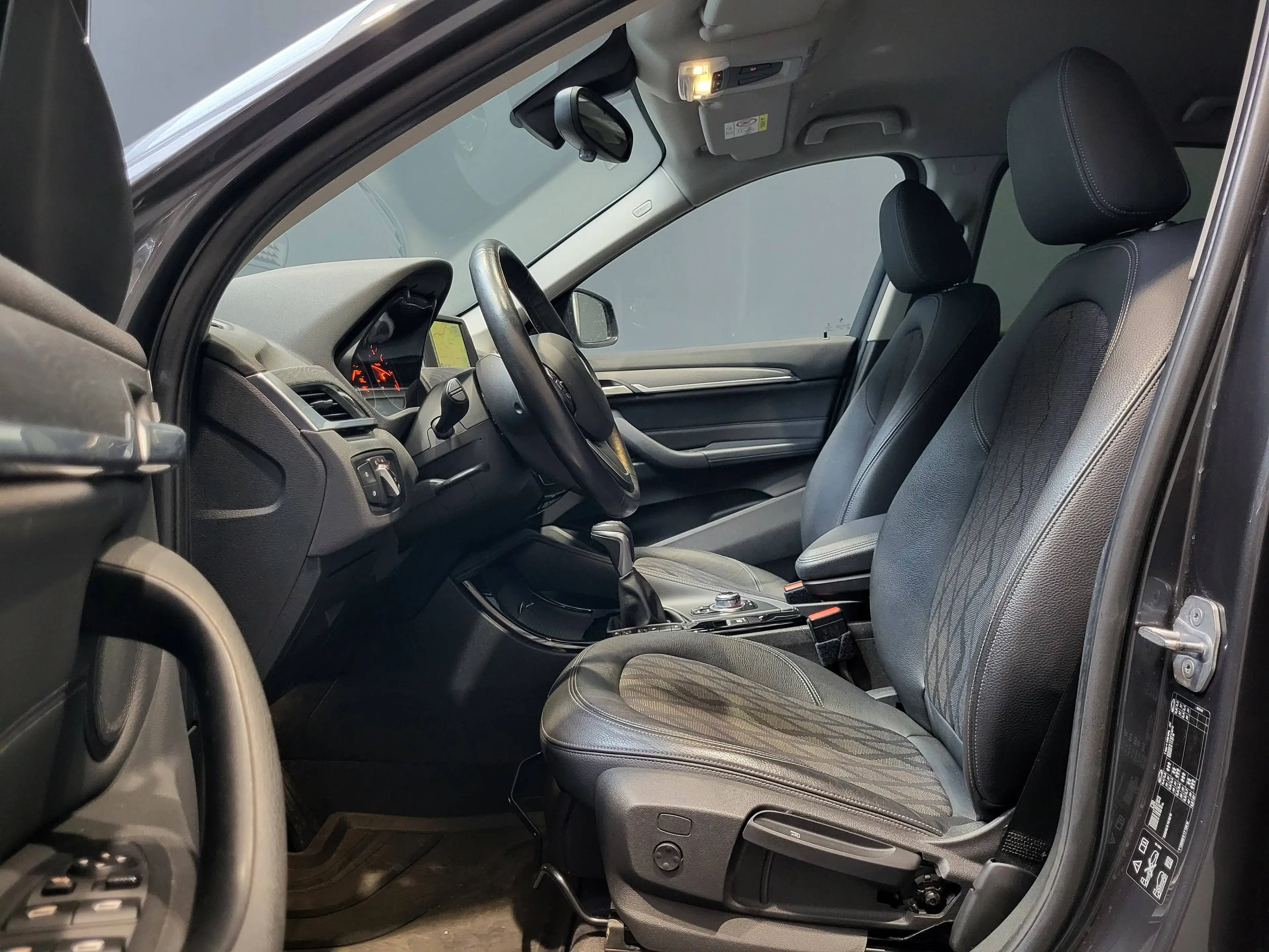 BMW X1 20d xDrive *xLine| Navi| Kamera| LED* — photo 7