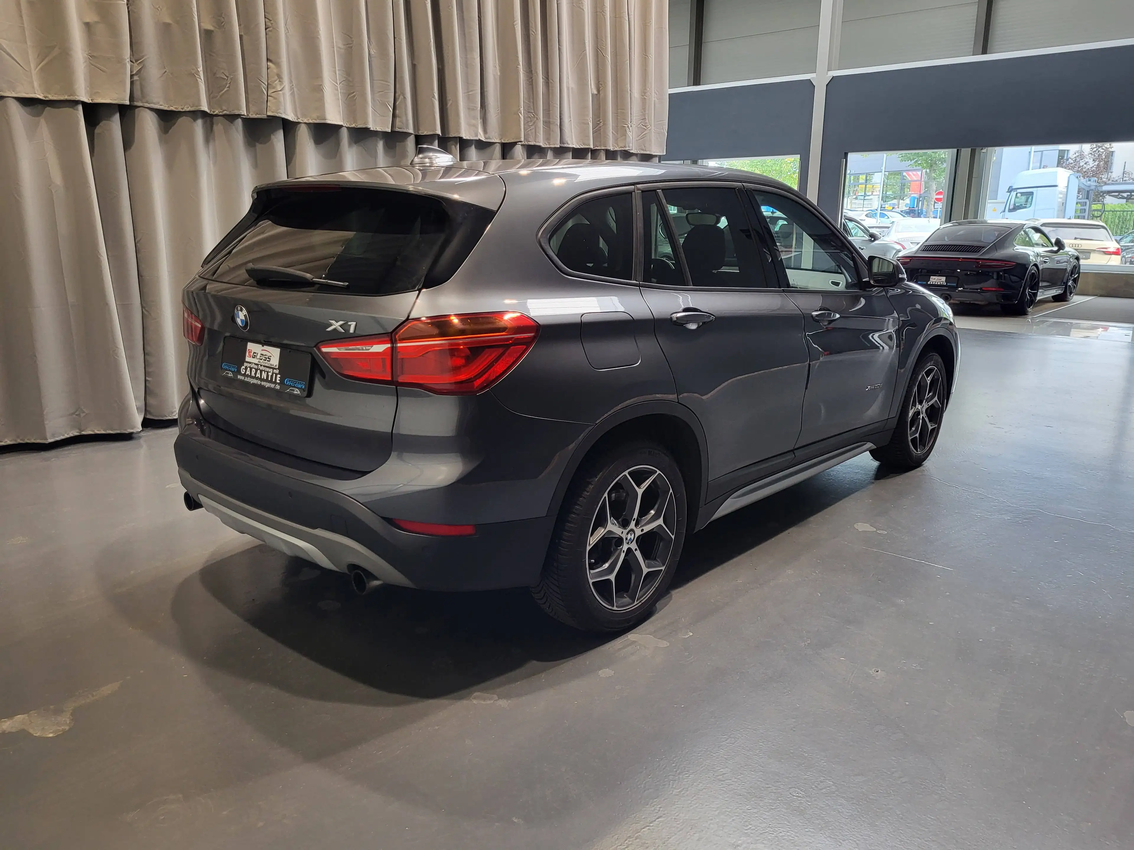 BMW X1 20d xDrive *xLine| Navi| Kamera| LED* — photo 4
