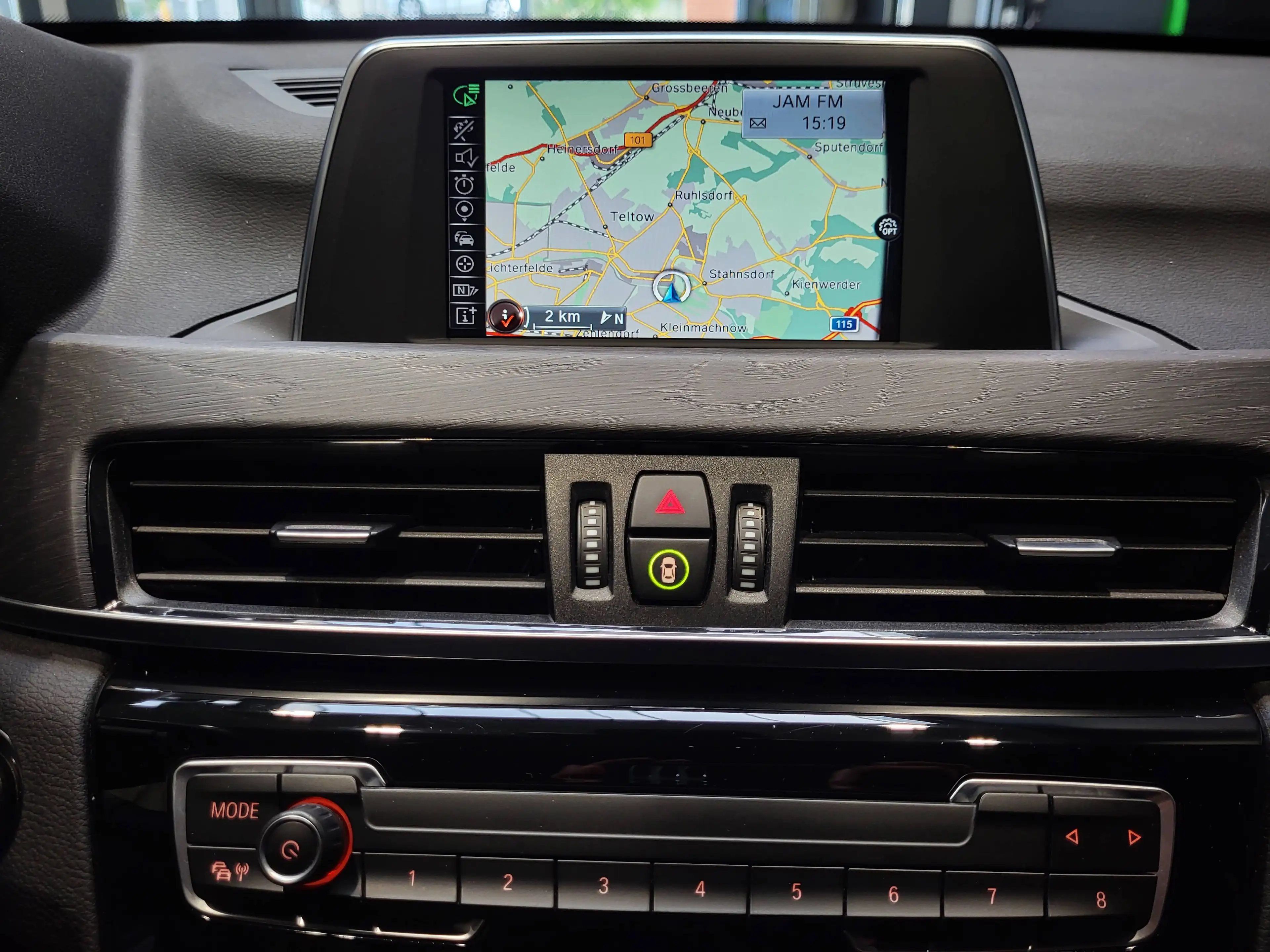 BMW X1 20d xDrive *xLine| Navi| Kamera| LED* — photo 10