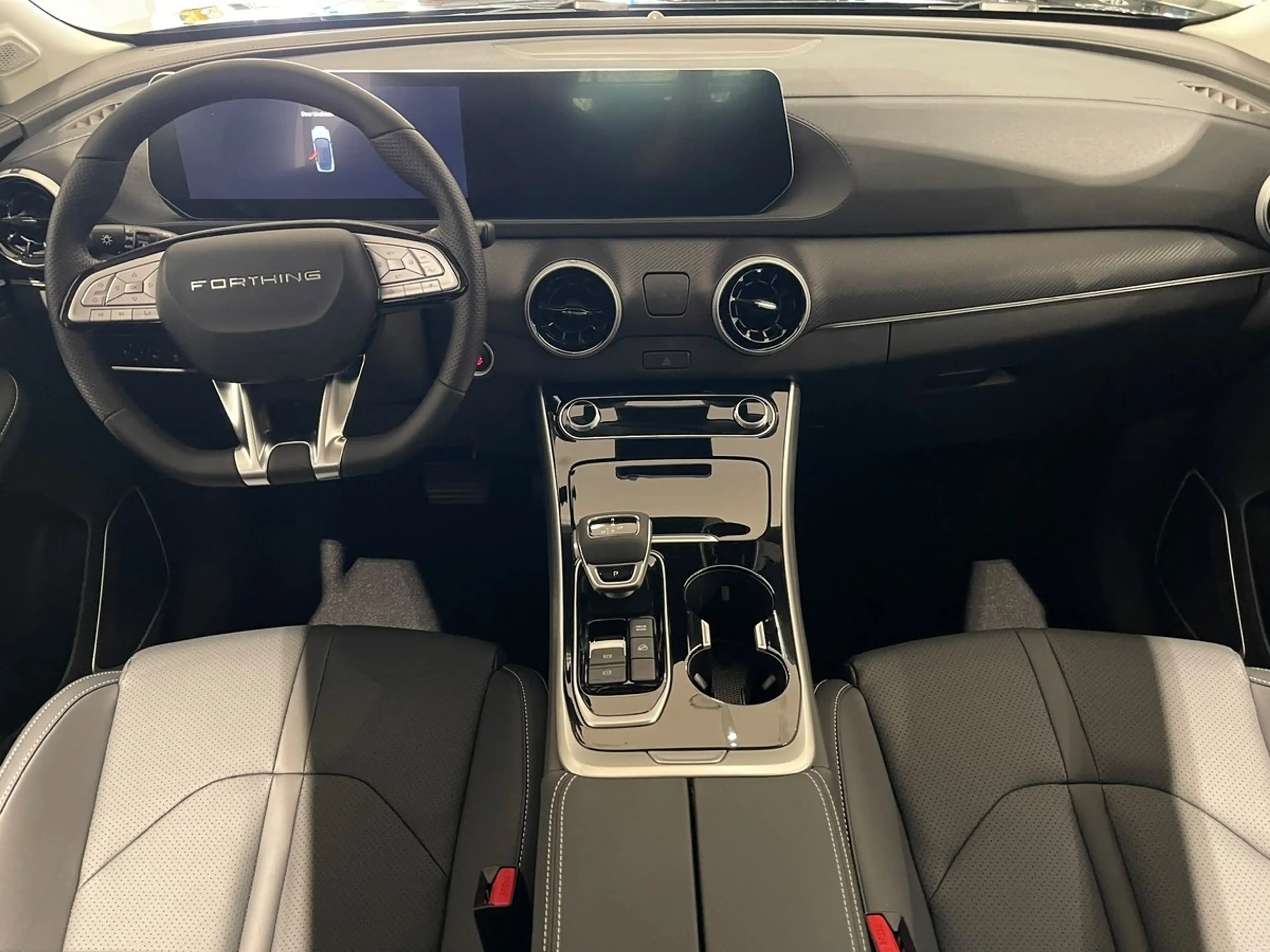 DFM Forthing 5 Friday 7DCT 1.5T GDI — photo 12