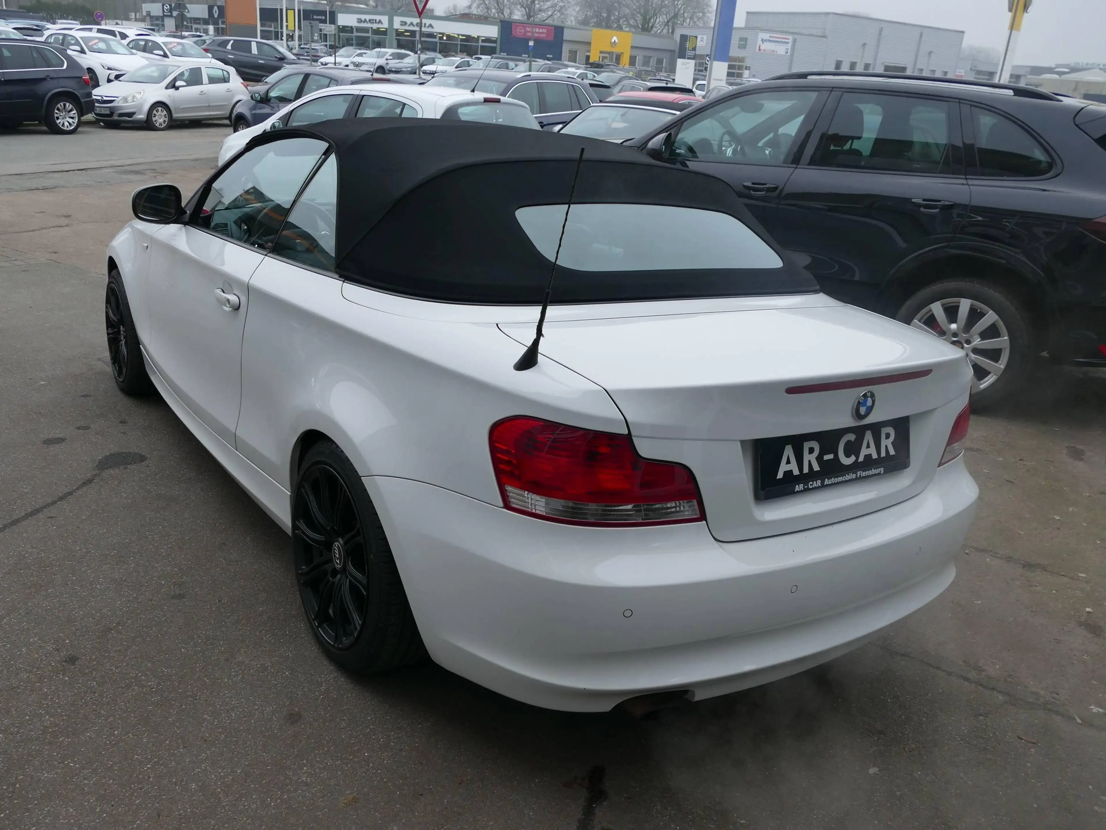 BMW 118 118i Cabrio Cabriolet Klima Leder Radio CD Sitzhei — photo 4