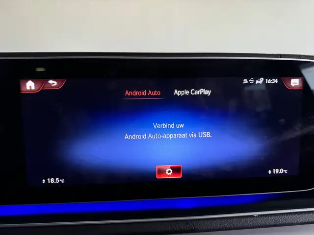 Mercedes-Benz Gle view 29