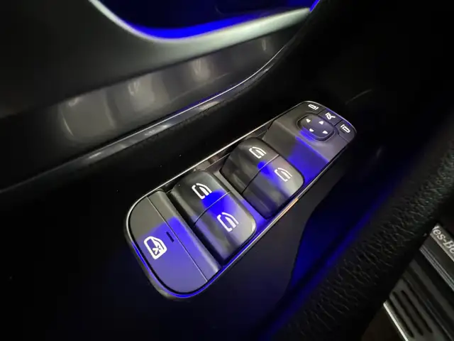 Mercedes-Benz Gle view 18