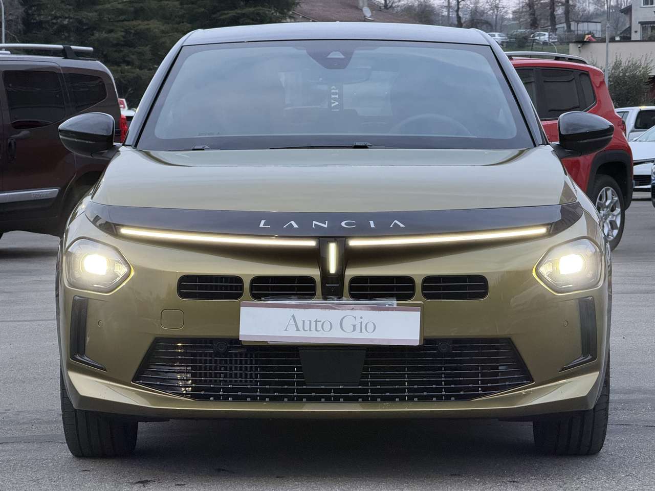 Lancia Ypsilon BENZINA HYBRID MOOD LX E DTC STRAFU PARI AL NUOVO