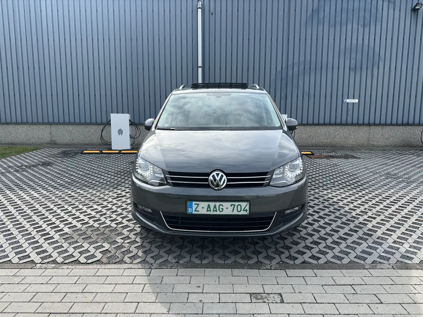 Volkswagen Sharan 2.0 TDi SCR Sound DSG - 1