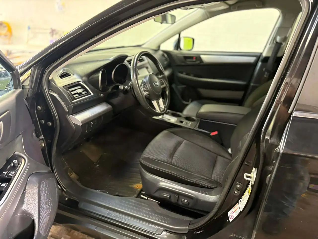 Subaru OUTBACK photo Subaru OUTBACK