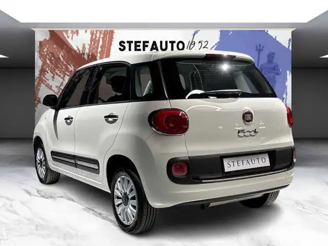Fiat 500l view 5