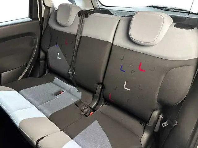 Fiat 500l view 9