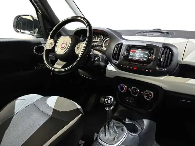 Fiat 500l view 15