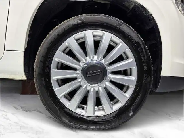Fiat 500l view 8