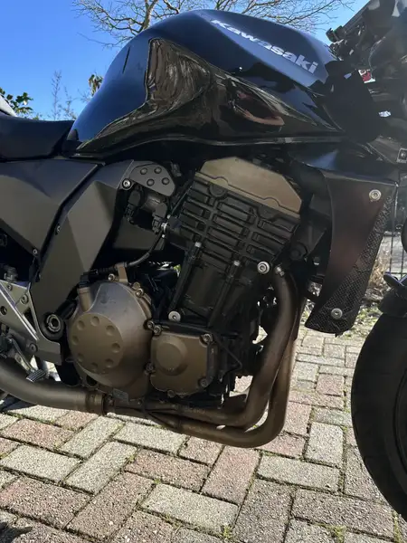 Kawasaki Z 750 - foto 4