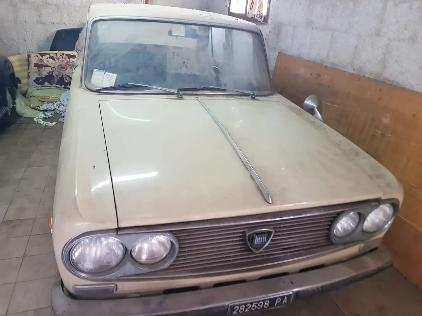 Lancia Fulvia Beige - 1