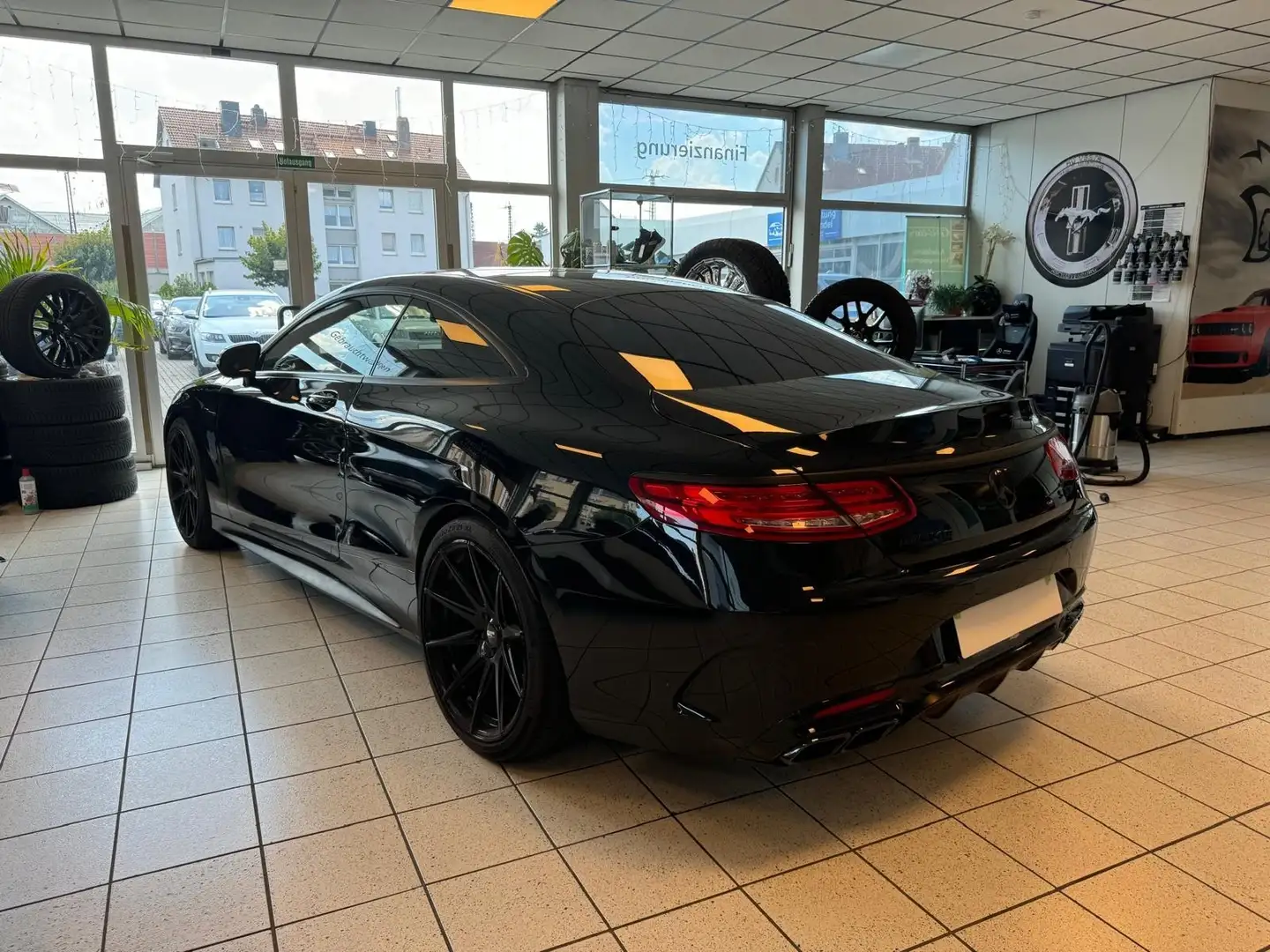 Mercedes-Benz S 63 AMG S 63 AMG 4Matic (217.378) Schwarz - 2