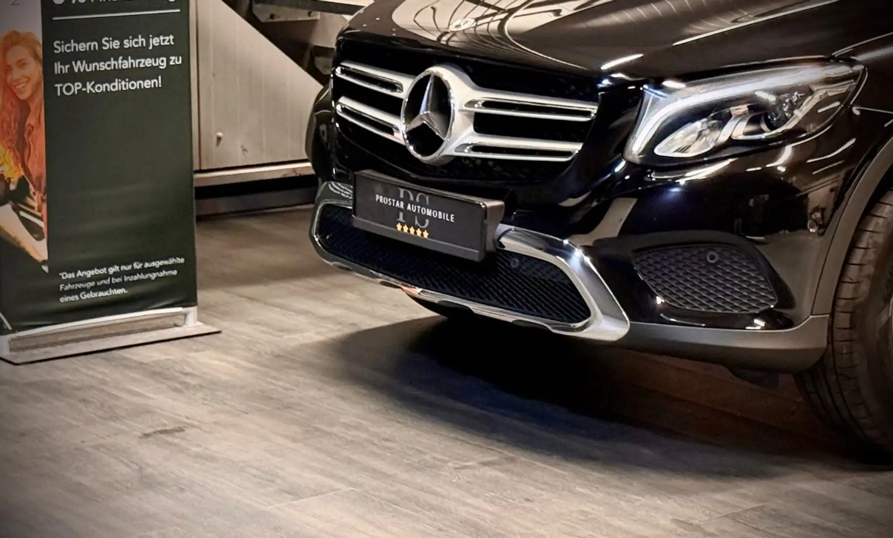 Mercedes-Benz GLC 250 4MATIC Aut. LED*AHK*Navi*Garantie Noir - 1