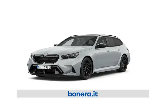 BMW M5 Touring 4.4 727cv auto
