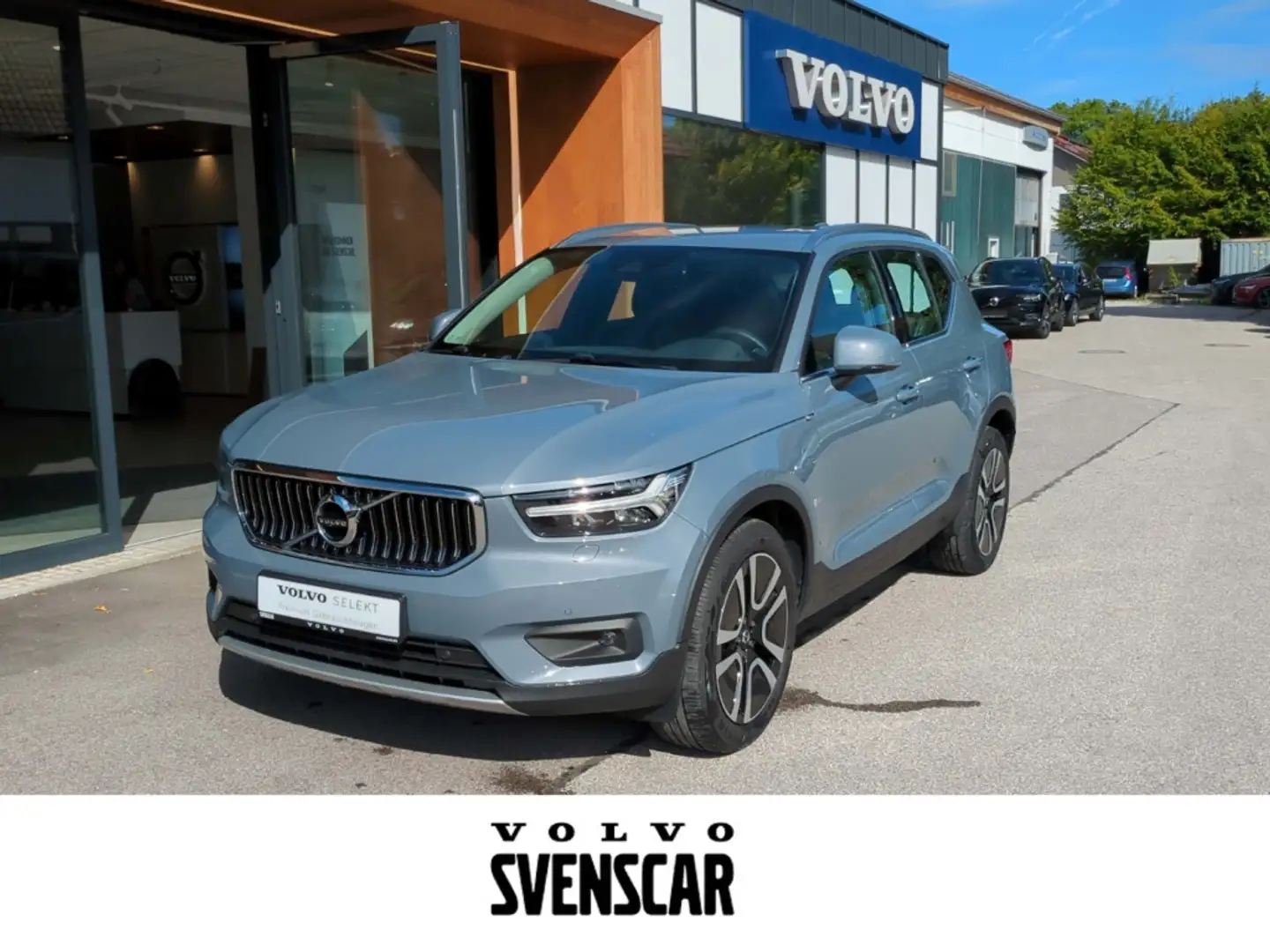 Volvo XC40 Inscription AWD B4 EU6d AHK Navi Leder Digitales C Gris - 1