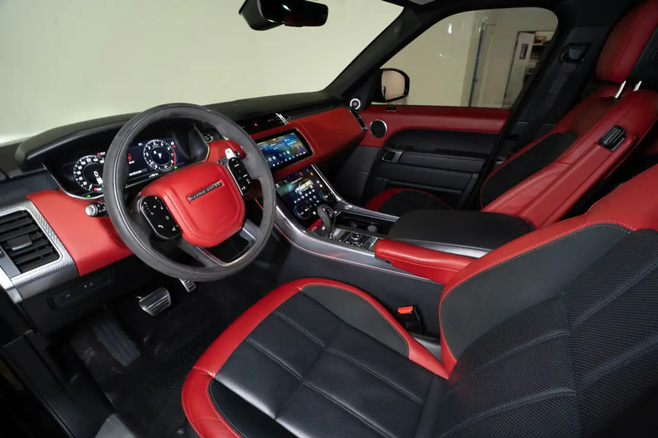 Land Rover Range Rover Sport снимка Land Rover Range Rover Sport