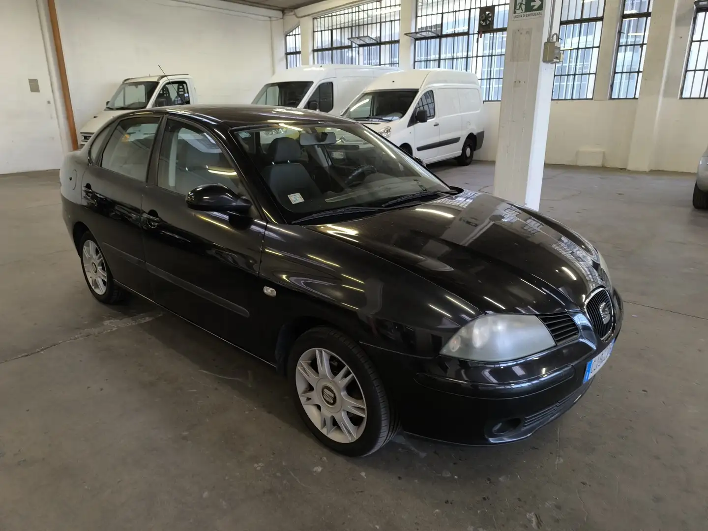 SEAT Cordoba Vario 1.4 16v Signo Nero - 2