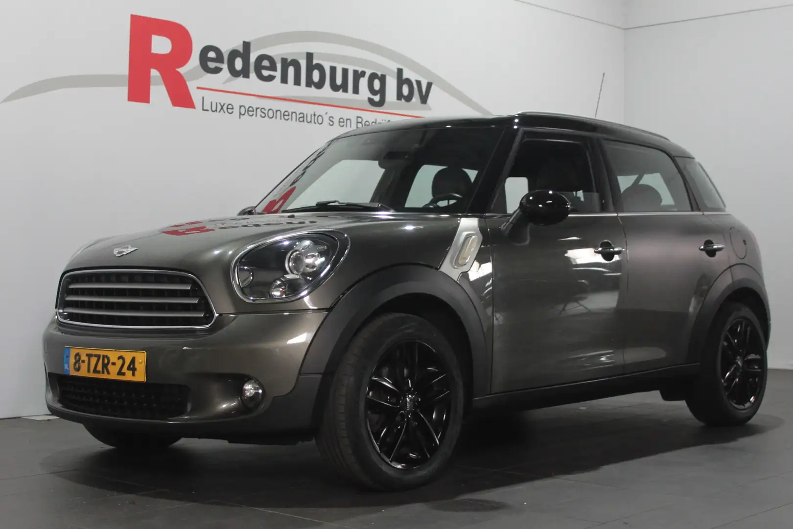 MINI Cooper Countryman Mini 1.6 Knockout Edition - Pano / Bluetooth / Par Gris - 1