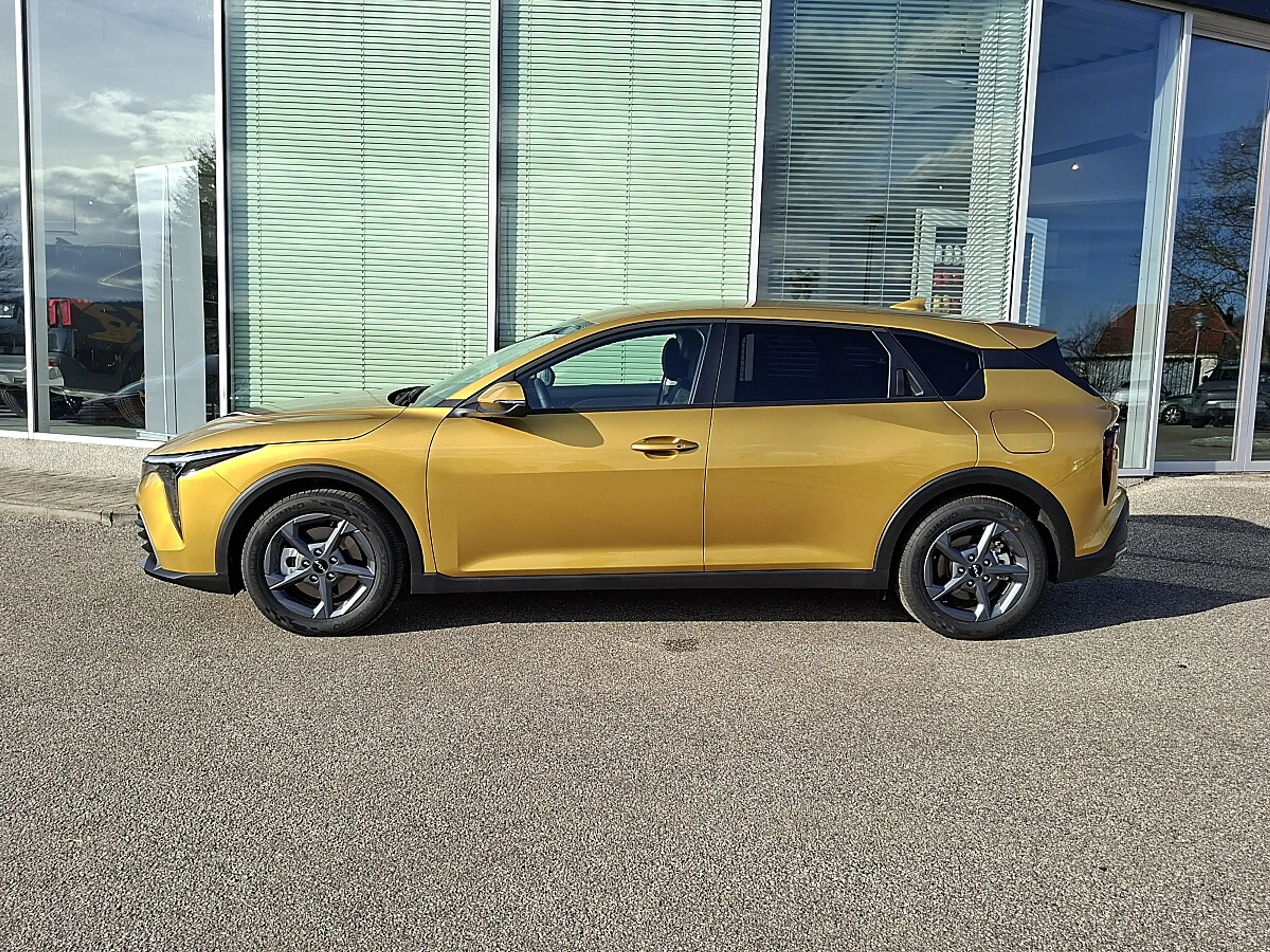 Kia K4 Silber Ausstattung 1,0 MHD — photo 3