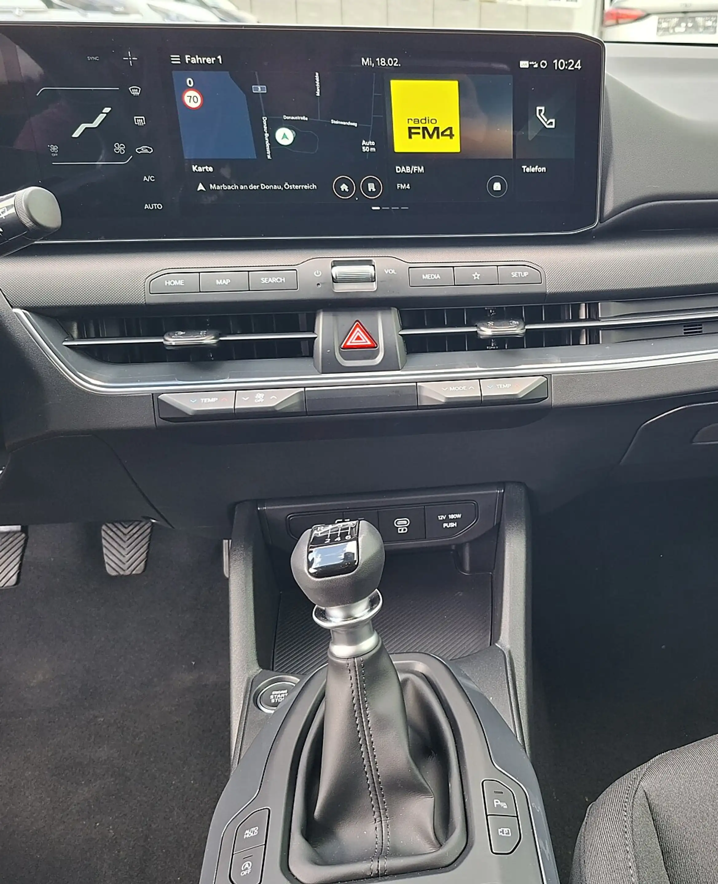 Kia K4 Silber Ausstattung 1,0 MHD — photo 10