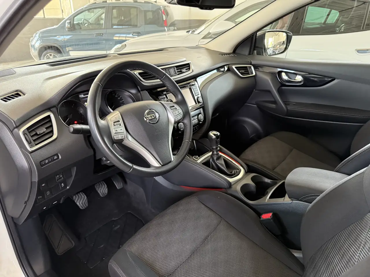 Nissan Qashqai — photo 5 sur 15