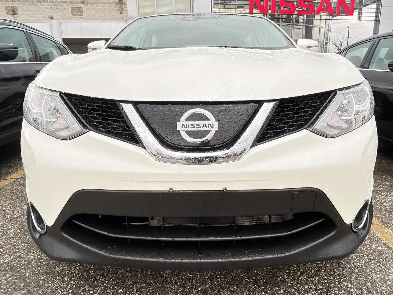 Nissan Qashqai снимка Nissan Qashqai