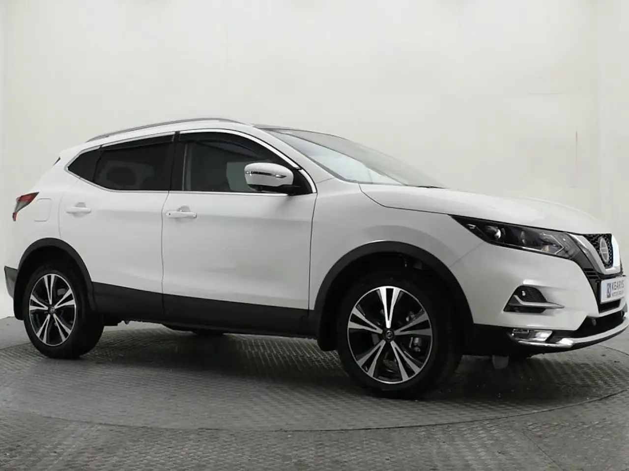 Nissan Qashqai снимка Nissan Qashqai