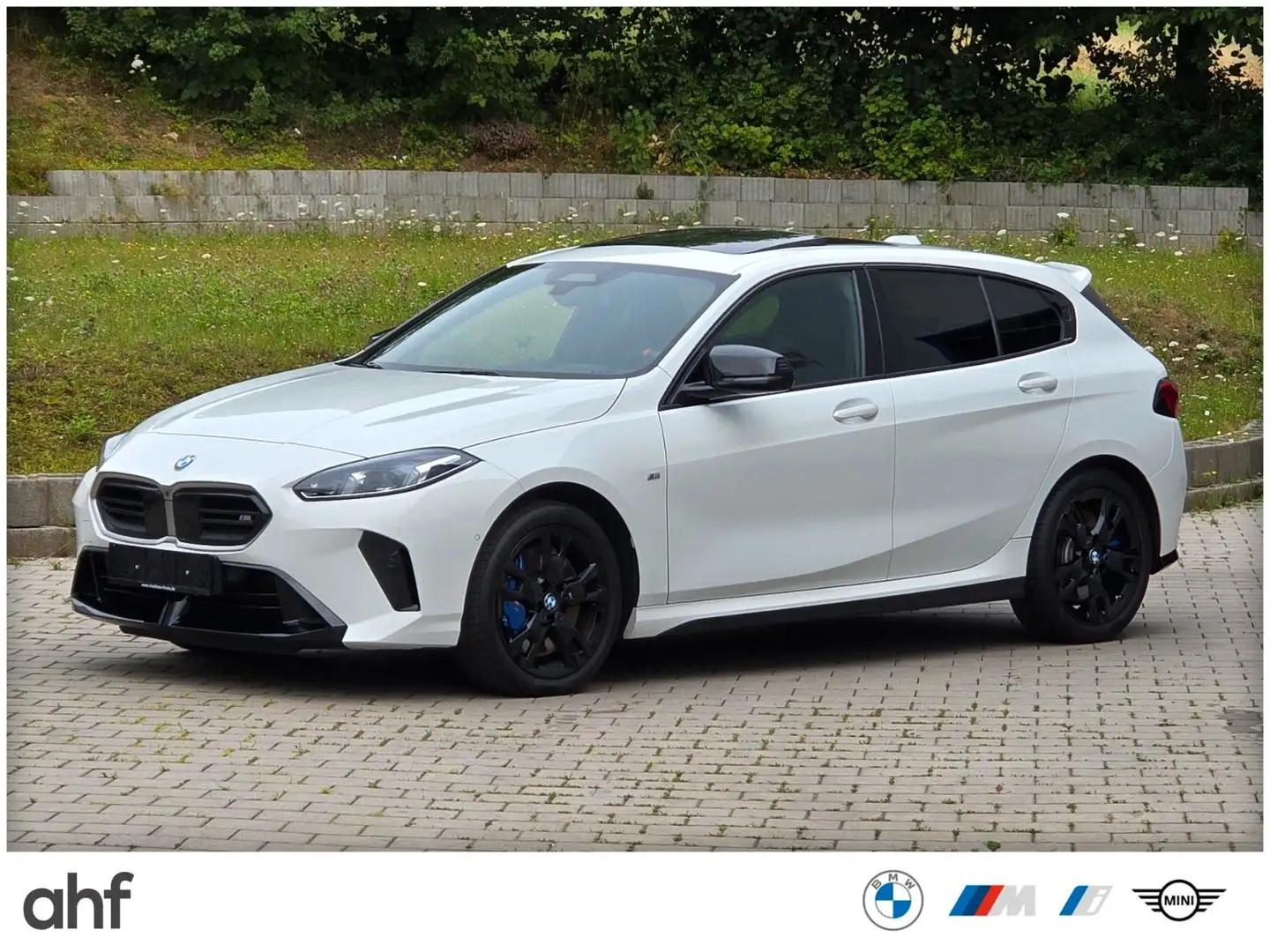 BMW 135 xDrive PANO ACC HUD H&K  360° MEMORY LEDER Weiß - 1