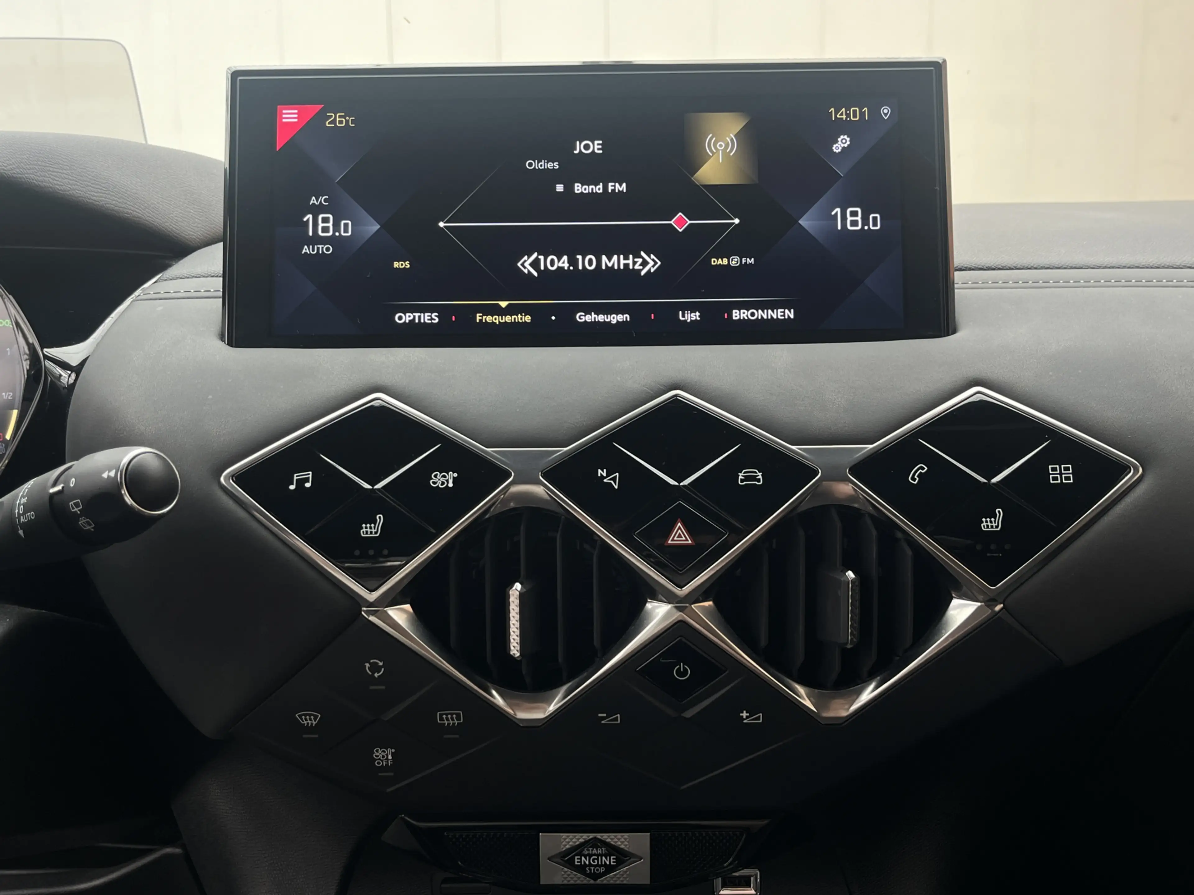 DS Automobiles DS 3 Crossback PureTech 130 Grand Chic | Stoelverwarming | Leder — photo 10