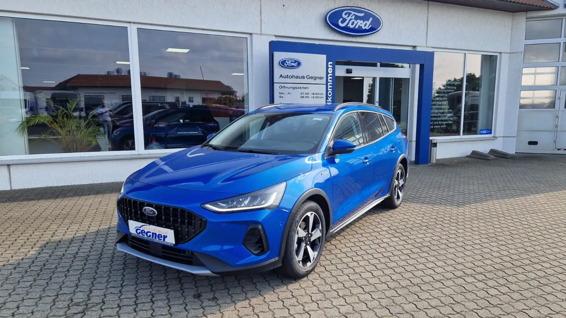 Ford Focus Active X Turnier 1.5L EcoBlue AT Ergo WiPa Blau - 2
