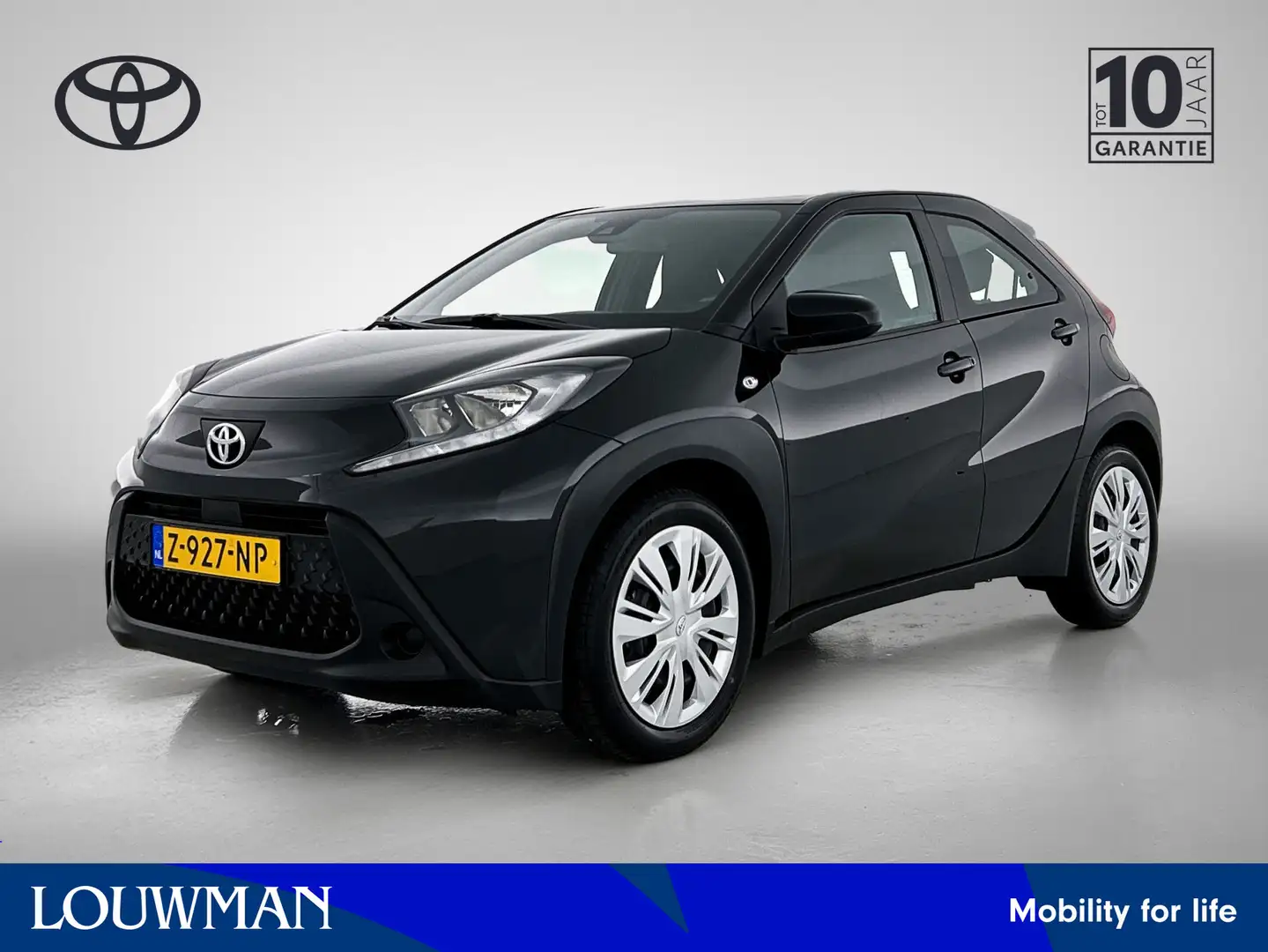 Toyota Aygo X 1.0 VVT-i MT Play | Apple Carplay/Android Auto | A Schwarz - 1