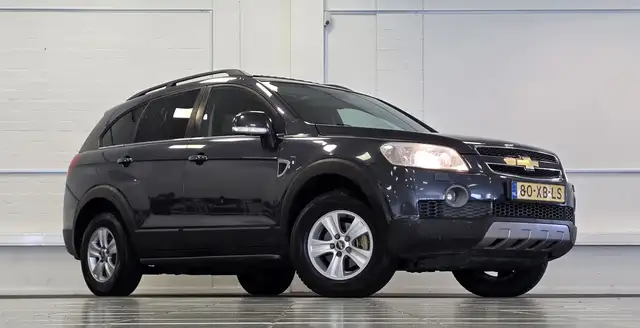 Chevrolet Captiva view 2
