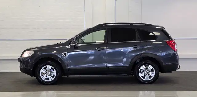 Chevrolet Captiva view 4
