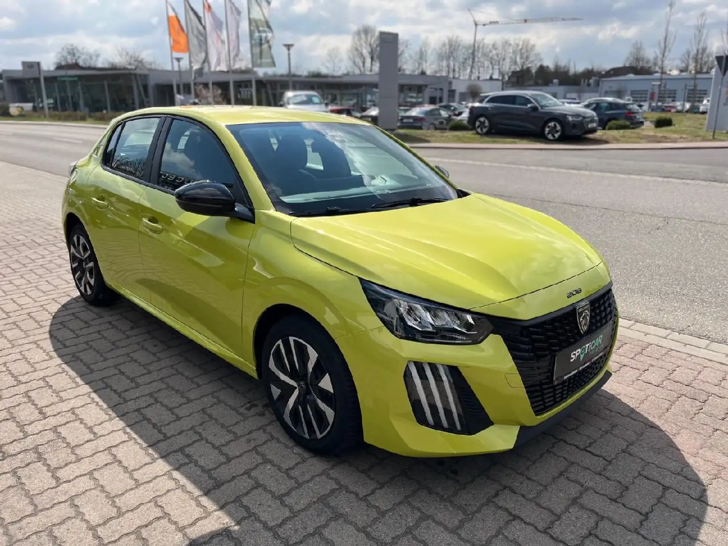 Peugeot 208 208 Active +Navi+PDC+SHZ+LED Jaune - 2
