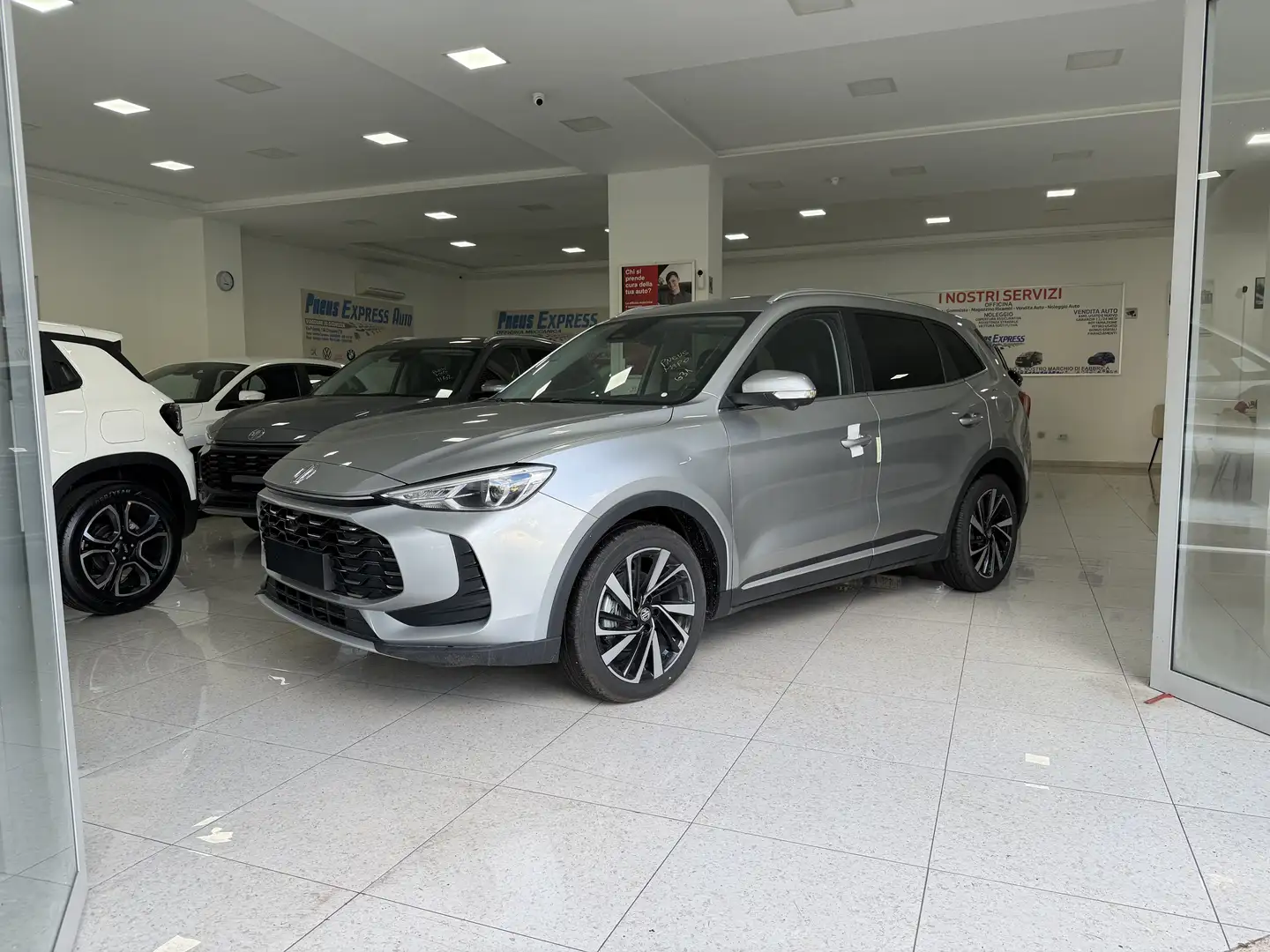 MG ZS ZS 2025 CAMBIO AUTOM FULL HYBRID COMFORT - LUXURY - 2