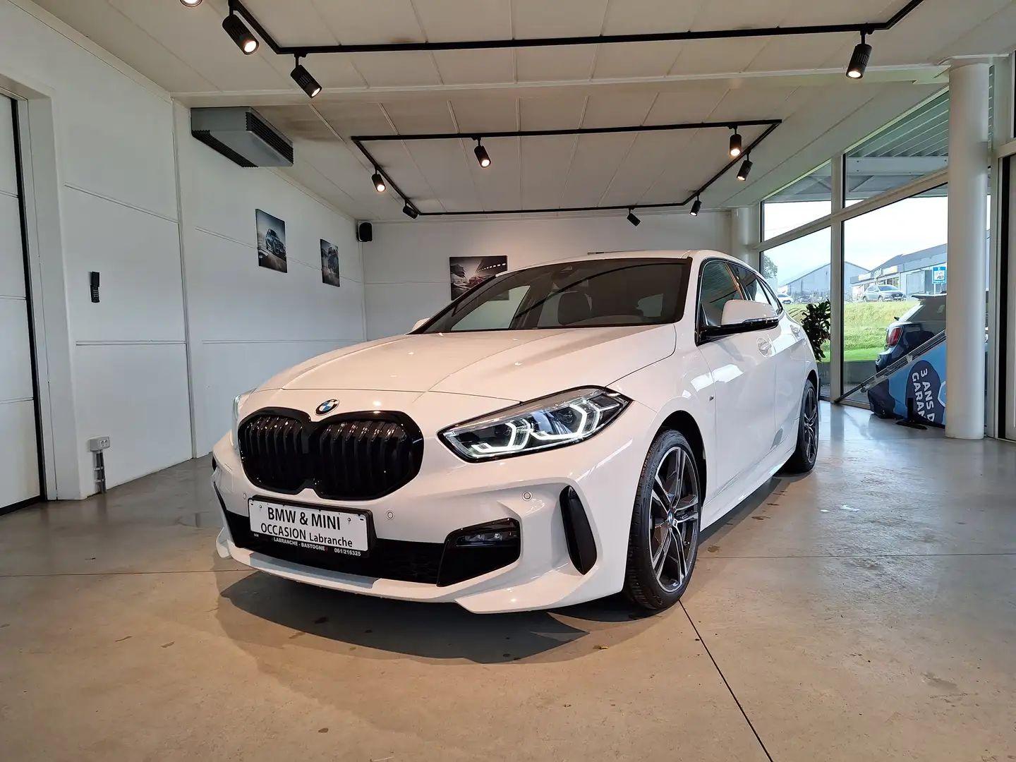 BMW 118 M-SPORT/NAV/CARPLAY/PDC/LED/GARANTIE Blanc - 1