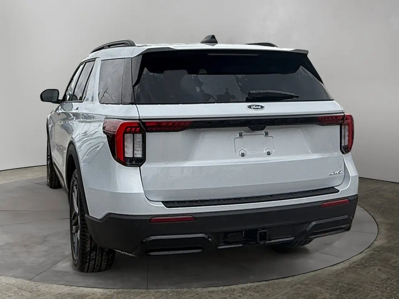 Ford Explorer photo Ford Explorer