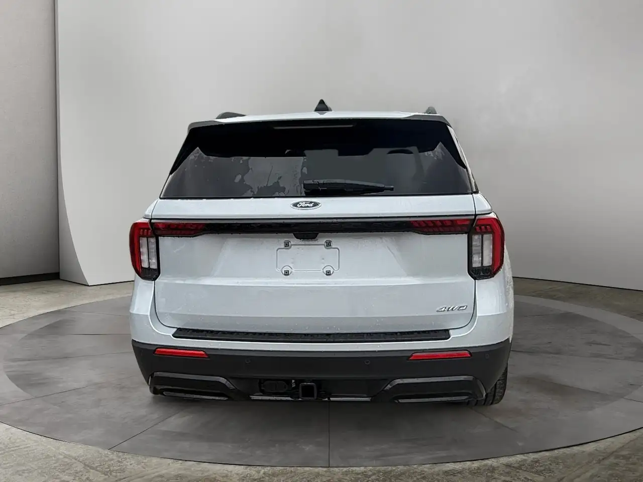 Ford Explorer photo Ford Explorer
