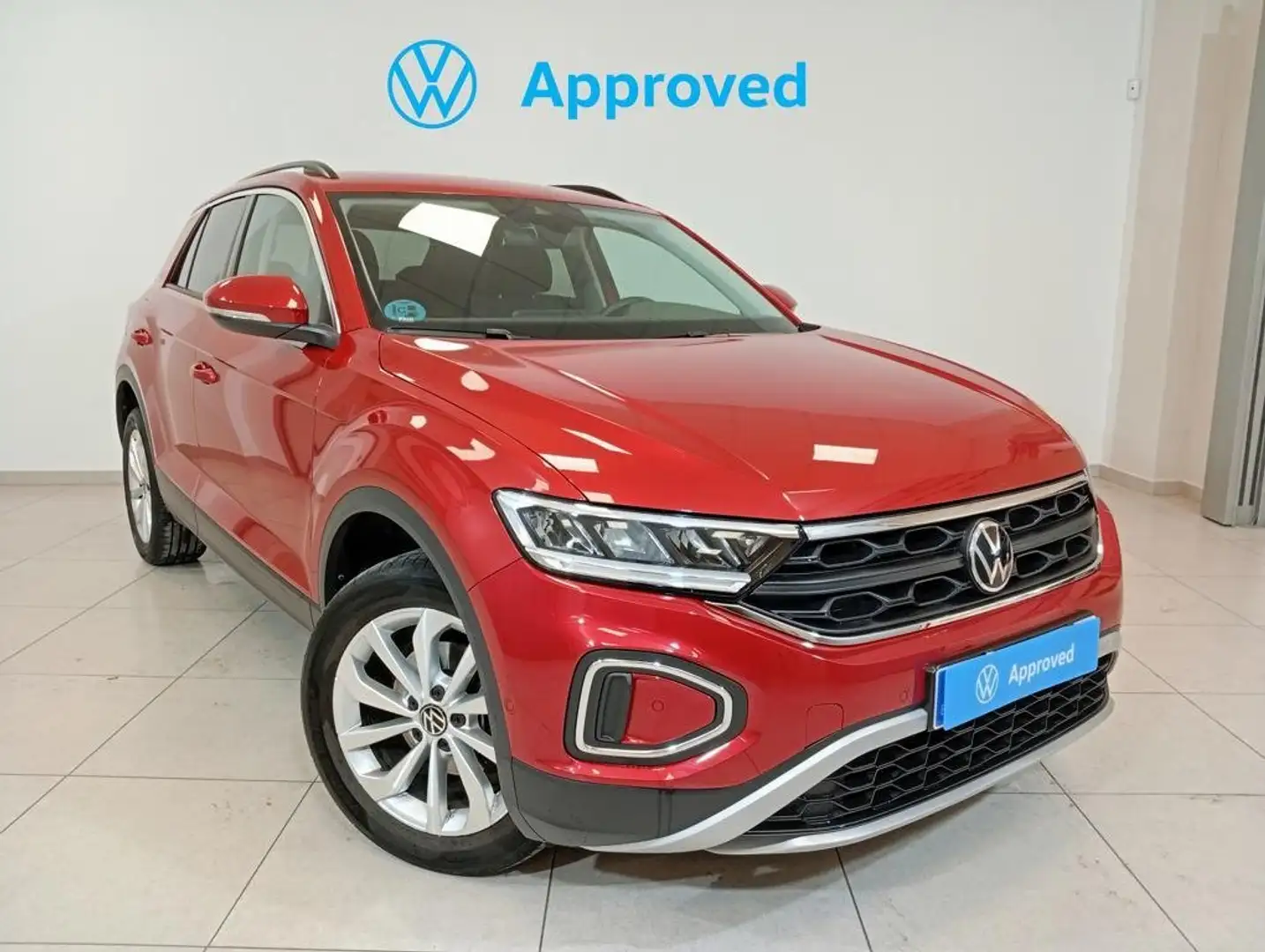 Volkswagen T-Roc 1.0 TSI Life 81kW Rojo - 1
