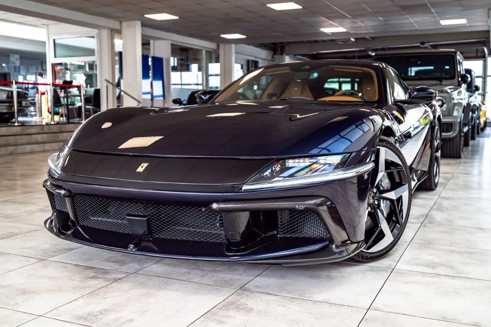 Ferrari 12 Cilindri Specialpaint*Cuoio*Carbon*JBL*Massage Blau - 1