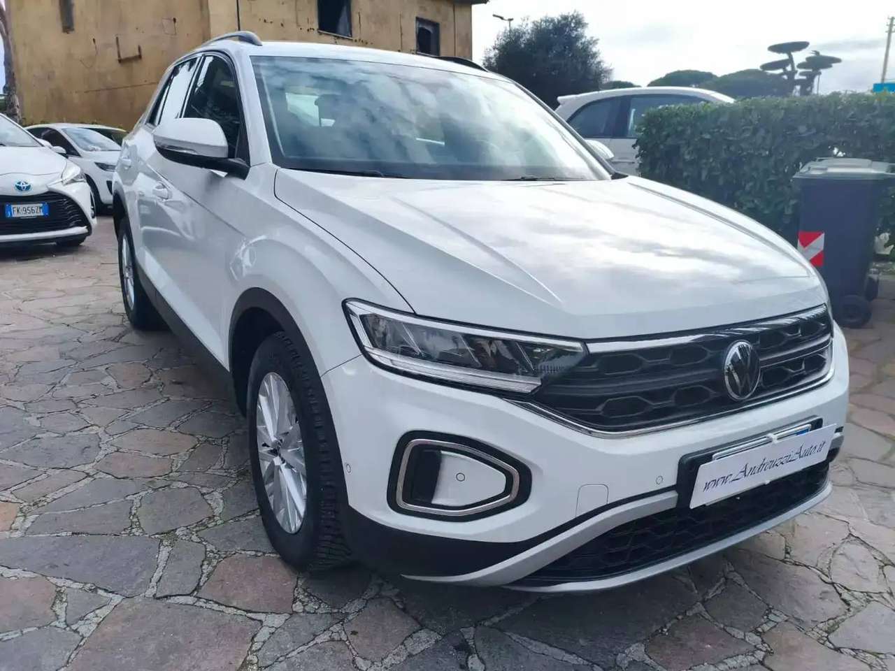 Volkswagen T-Roc 2.0 tdi Life 115cv (Prezzo Reale)